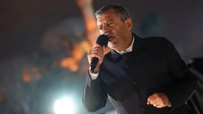 CHP Lideri &Ouml;zg&uuml;r &Ouml;zel'den Mustafa Bozbey yorumu