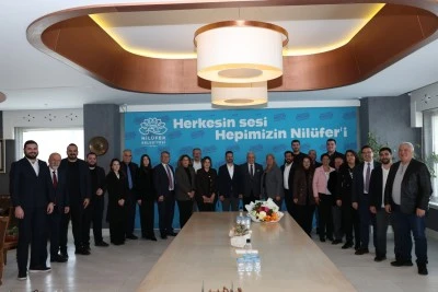 CHP Nil&uuml;fer İl&ccedil;e Y&ouml;netimi&rsquo;nden Başkan Şadi &Ouml;zdemir&rsquo;e ziyaret