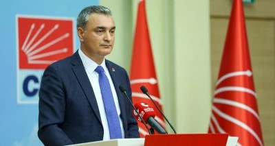 CHP S&ouml;zc&uuml;s&uuml; Sarı: "4 il başkanlığımız merkez il&ccedil;elerle beraber g&ouml;revden alındı"