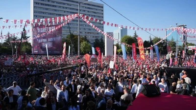 CHP Tandoğan mitingine y&uuml;z binler katıldı