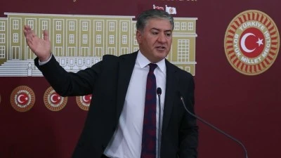 CHP, 'Ter&ouml;rs&uuml;z T&uuml;rkiye' raporunu TBMM'ye sundu