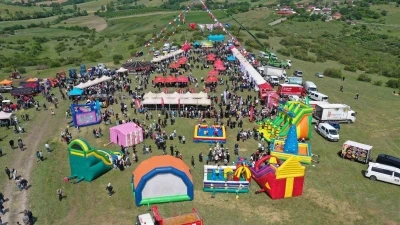 &Ccedil;ift&ccedil;inin emeği bu şenlikte ta&ccedil;lanacak
