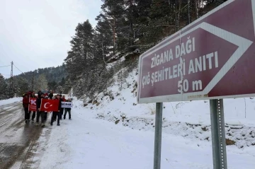 &Ccedil;ığ faciasında &ouml;lenler Zigana Dağı&rsquo;nda anıldı
