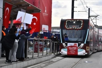 &Ccedil;iğli Tramvayı hizmete girdi
