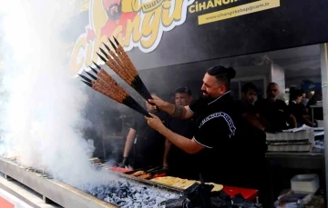 &rsquo;Cihangir Kebap&rsquo; Adana Lezzet Festivali&rsquo;ne damga vurdu
