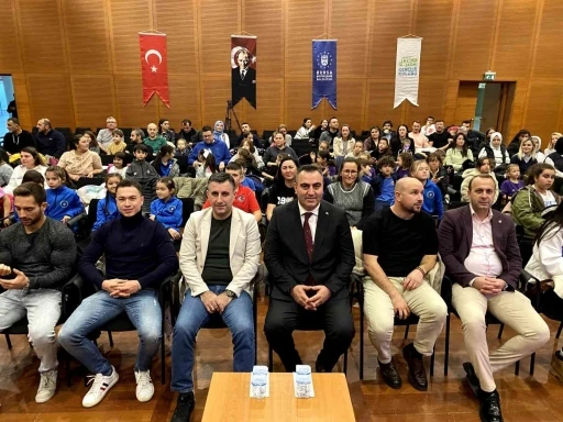 Cimnastik Milli Takımı, Bursalı gen&ccedil;lerle buluştu