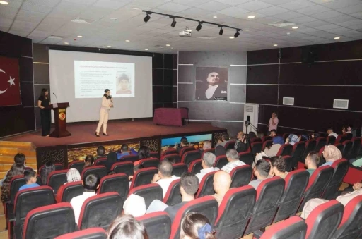 Cizre&rsquo;de &ldquo;&Ccedil;ocuklarımızı şiddetten nasıl koruyacağız&rdquo; Sempozyumu
