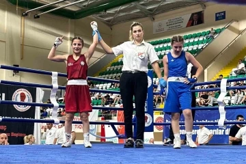 Cizreli milli sporcu Yalgettekin, 48 kiloda T&uuml;rkiye şampiyonu oldu