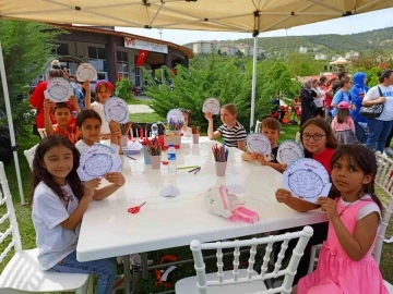 &Ccedil;ocuklar Bilim At&ouml;lyesi&rsquo;nde aktivitelere katıldı
