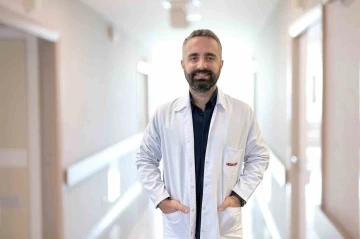 &lsquo;&Ccedil;ocuklar &ouml;p&uuml;c&uuml;k hastalığına karşı korunmalı&rsquo;
