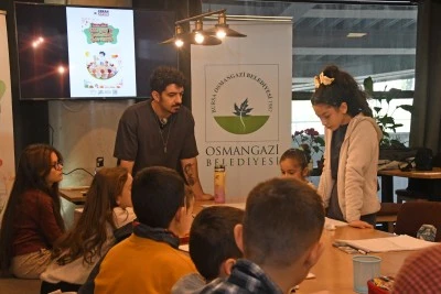 &Ccedil;ocuklar Osmangazi&rsquo;de sanat dolu g&uuml;nler yaşıyor