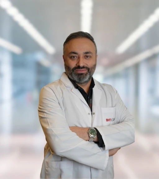 &Ccedil;ocuklar ve ergenlerde bel ağrısının en yaygın nedeni: Stres kırığı
