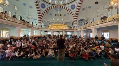 &Ccedil;ocuklara &ouml;nemli uyarı: "Sosyal medyada g&ouml;r&uuml;len her bilgiye inanmayın"
