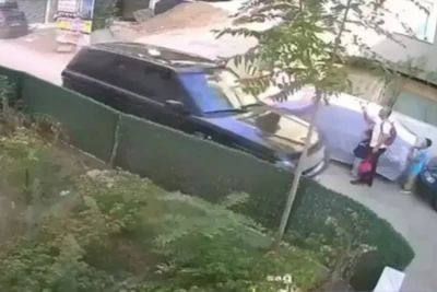 &Ccedil;ocuklarının yanında babaya tokat atmıştı...