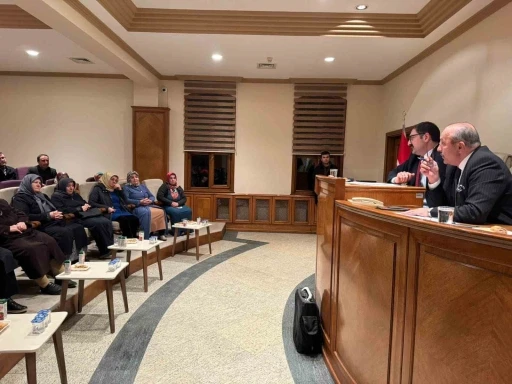 Coğrafi işaretli Taşk&ouml;pr&uuml; sarımsağı tarlalarında dikim yevmiyesi bin lira oldu
