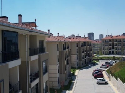 &Ccedil;ok sayıda İstanbullu yarını merakla bekliyor