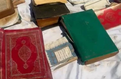 &Ccedil;ok sayıda Kur'an-ı Kerim &ccedil;uval i&ccedil;inde nehir kenarında bulundu