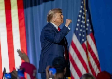 Colorado&rsquo;da hezimete uğrayan Trump, Michingan&rsquo;da zafer kazandı
