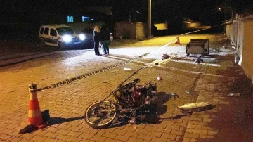 &Ccedil;&ouml;p konteynerine &ccedil;arpan motosiklet s&uuml;r&uuml;c&uuml;s&uuml; yaşam m&uuml;cadelesini kaybetti
