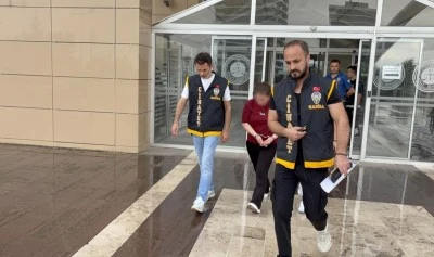 &Ccedil;&ouml;pl&uuml;kteki bebeğin sırrı 16 yıl sonra &ccedil;&ouml;z&uuml;ld&uuml;