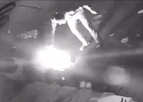 &Ccedil;orlu&rsquo;da kundaklama anı kamerada: Ş&uuml;pheli tutuklandı
