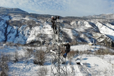 &Ccedil;oruh EDAŞ, Yoğun Kar Yağışında Kesintisiz Enerji İ&ccedil;in Sahada