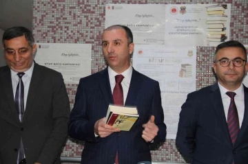 &Ccedil;orum&rsquo;da tutuklu ve h&uuml;k&uuml;ml&uuml;ler i&ccedil;in kitap bağışı kampanyası başlatıldı
