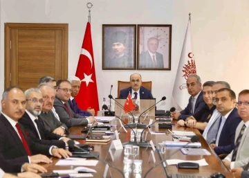 &Ccedil;orum&rsquo;daki kamu yatırımları masaya yatırıldı
