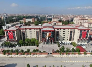 &Ccedil;orum Emniyet M&uuml;d&uuml;rl&uuml;ğ&uuml;&rsquo;nden darp edilen okul m&uuml;d&uuml;r&uuml;yle ilgili a&ccedil;ıklama
