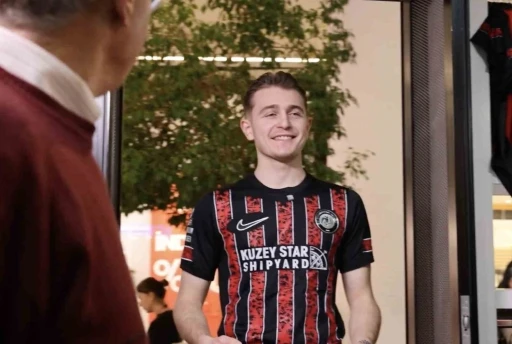 &Ccedil;orum FK, Ali Akman&rsquo;ı renklerine bağladı