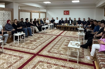 &Ccedil;orum Kent Konseyi Gen&ccedil;lik Meclisinde Bayrak Değişimi