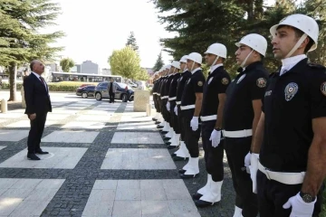 &Ccedil;orum Valisi Ali &Ccedil;algan g&ouml;reve başladı
