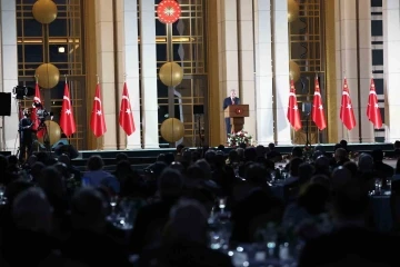 Cumhurbaşkanı Erdoğan: &ldquo;17 Temmuz itibariyle askıya alınan girişimin, kapsamı genişletilerek tekrar uygulanması i&ccedil;in temaslarımız devam ediyor&rdquo;
