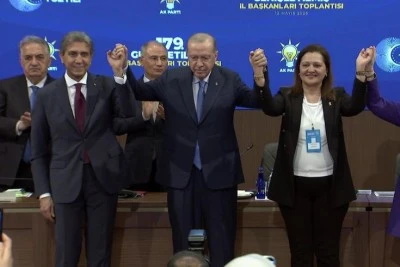 Cumhurbaşkanı Erdoğan: Afyonkarahisar Belediye Başkanı K&ouml;ksal, partimize hoş geldin