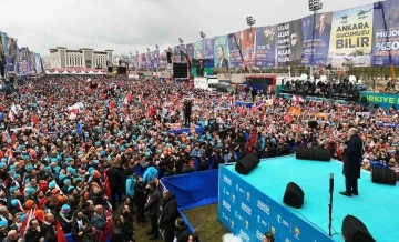 Cumhurbaşkanı Erdoğan: &ldquo;Ankara&rsquo;yı başkentlik sıfatına uygun hizmet veremeyenlerden kurtarmanın vakti &ccedil;oktan gelmiştir&rdquo;