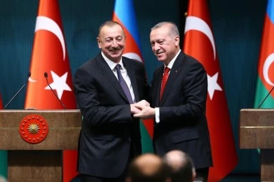 Cumhurbaşkanı Erdoğan, Azerbaycan Cumhurbaşkanı Aliyev ile g&ouml;r&uuml;şt&uuml;