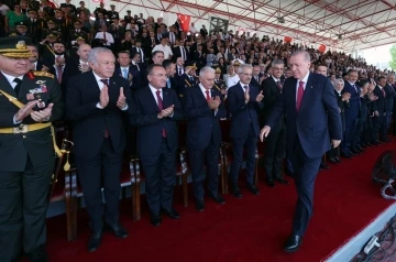 Cumhurbaşkanı Erdoğan: &ldquo;Biz m&uuml;zakereye, Kıbrıs&rsquo;ta kalıcı barışı ve &ccedil;&ouml;z&uuml;m&uuml; sağlamaya hazırız&rdquo;
