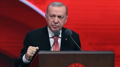 Cumhurbaşkanı Erdoğan, b&ouml;lge barışı i&ccedil;in temaslarını s&uuml;rd&uuml;r&uuml;yor