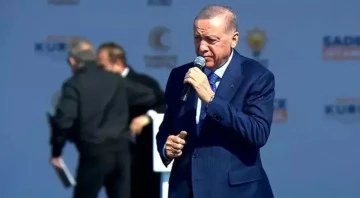 Cumhurbaşkanı Erdoğan &ccedil;arpıcı a&ccedil;ıklamalar 