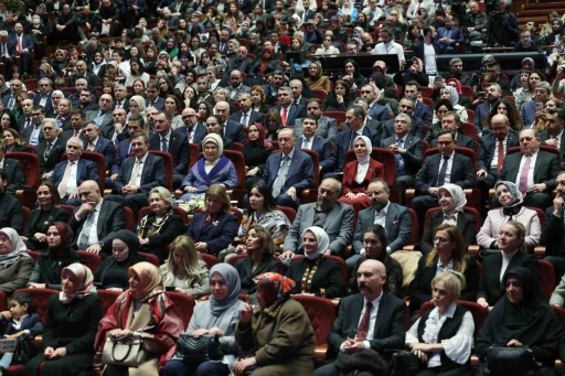 Cumhurbaşkanı Erdoğan&rsquo;dan &rsquo;Aile Yılı&rsquo; m&uuml;jdeleri
