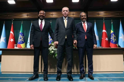 Cumhurbaşkanı Erdoğan devreye girdi, Afrika krizi &ccedil;&ouml;z&uuml;ld&uuml;
