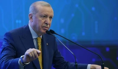 Cumhurbaşkanı Erdoğan: Kesintisiz b&uuml;y&uuml;yoruz