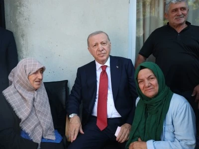 Cumhurbaşkanı Erdoğan komşularını ziyaret etti