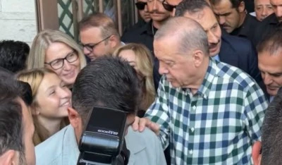 Cumhurbaşkanı Erdoğan, Marmaris&rsquo;te vatandaşlarla buluştu