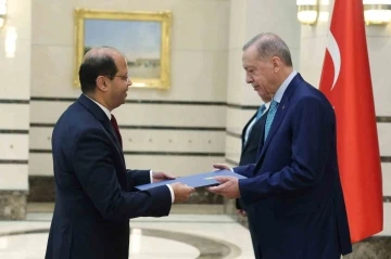 Cumhurbaşkanı Erdoğan, Mısır B&uuml;y&uuml;kel&ccedil;isi Amr El Hamamy&rsquo;i kabul etti
