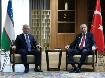 Cumhurbaşkanı Erdoğan, &Ouml;zbekistan Cumhurbaşkanı Mirziyoyev ile g&ouml;r&uuml;şt&uuml;