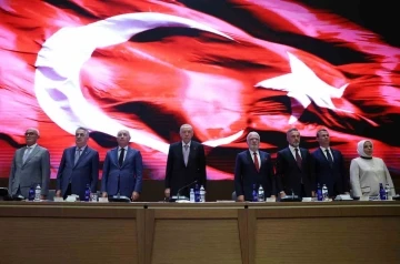 Cumhurbaşkanı Erdoğan: "CHP lideri &Ouml;zel&rsquo;in millete bir &ouml;z&uuml;r borcu olduğuna inanıyoruz"
