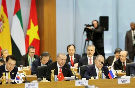 Cumhurbaşkanı Erdoğan: "Gazze&rsquo;de kıtlık riski uluslararası sınıflandırmalara g&ouml;re &rsquo;felaket&rsquo; d&uuml;zeyine ulaşmıştır"
