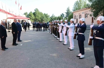 Cumhurbaşkanı Erdoğan: "Harp Okullarımızdaki toplam mezun sayımızı 19 bin 735&rsquo;e &ccedil;ıkarıyoruz"
