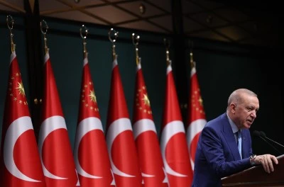 Cumhurbaşkanı Erdoğan: "Okullarımızın g&uuml;venliği meselesi &ouml;nceliklerimizin en başındadır"